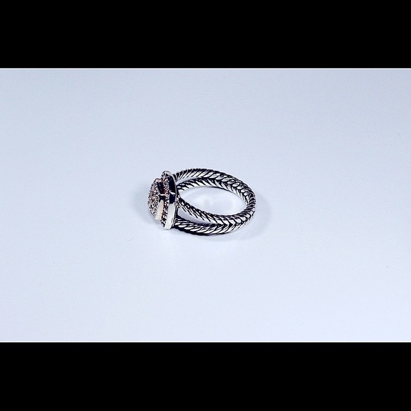 David Yurman Albion Ring with Diamonds - Picture 7 of 13